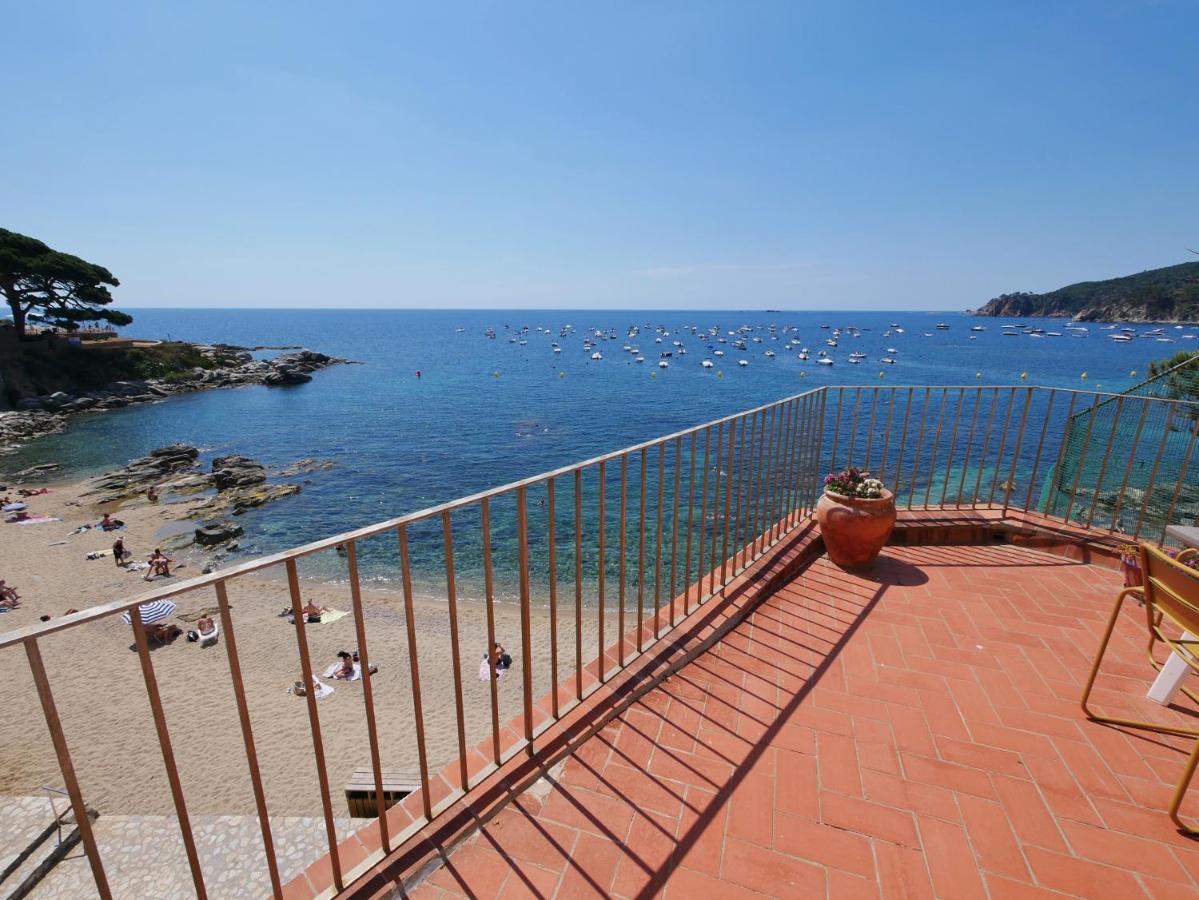 Casa Concha Apartamentos カレリャ・デ・パラフルジェリ エクステリア 写真